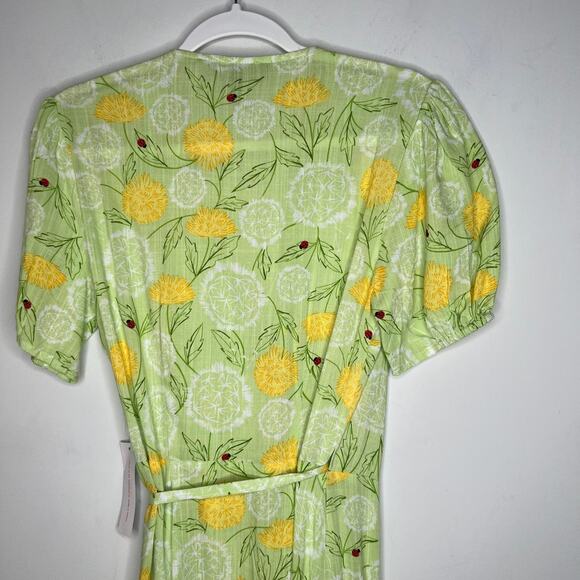 Modcloth Green Dandelion Ladybug Critter Wrap Midi Dress Size 2 - Picture 6 of 9
